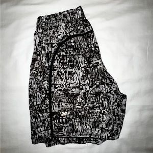 Lululemon 7in Pacebreaker Linerless Shorts